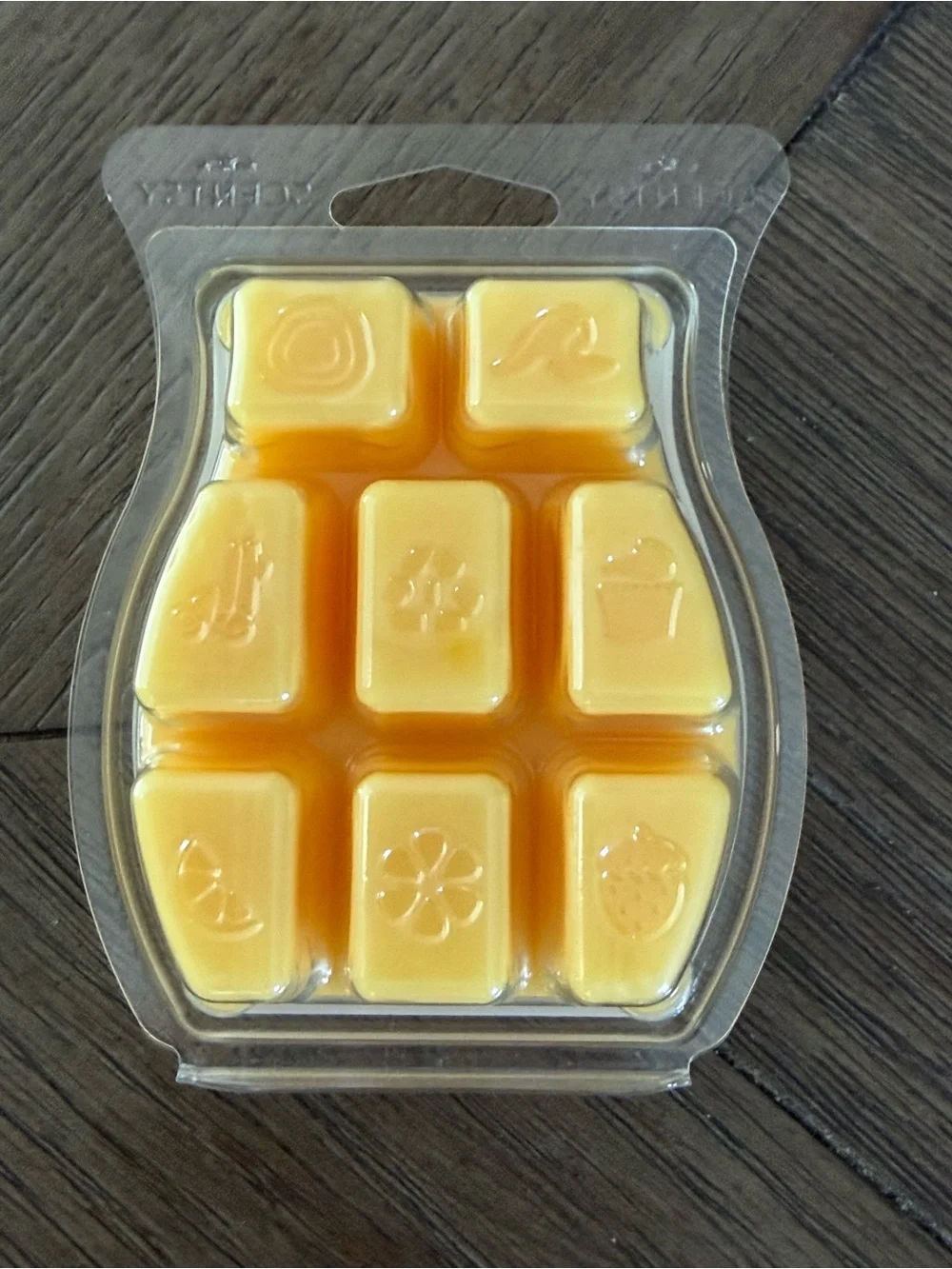 Scentsy Pineapple Rose Wax Bar Scent of the Month Retired